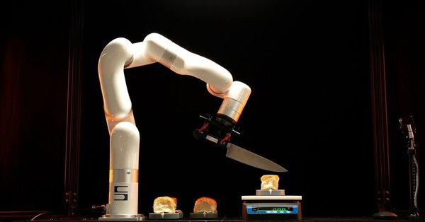 This Guy Attached 21 Chef’s Knives to a Slicing Robot Arm to Determine Which One Is Best cover