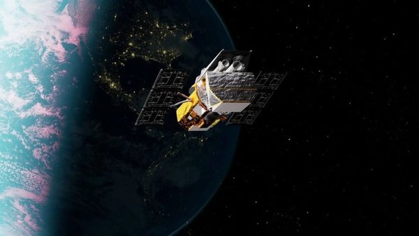 NASA Aborts LINK Mission to Rescue Sinking Swift Space Telescope cover
